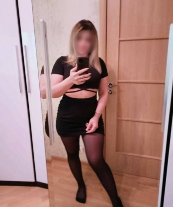 Знойная красотка готова погрузить тебя в мир незабываемых ощущений и похоти. Позволь мне исполнить все твои фантазии, я знаю, как сделать тебя счастливым! 757, 28 лет